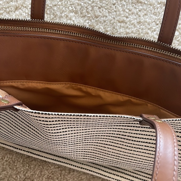 Fossil Bag - Picture 3 of 5